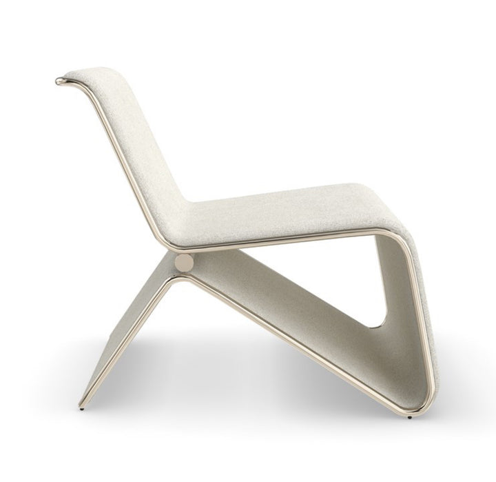 PARALLAX LOUNGE CHAIR